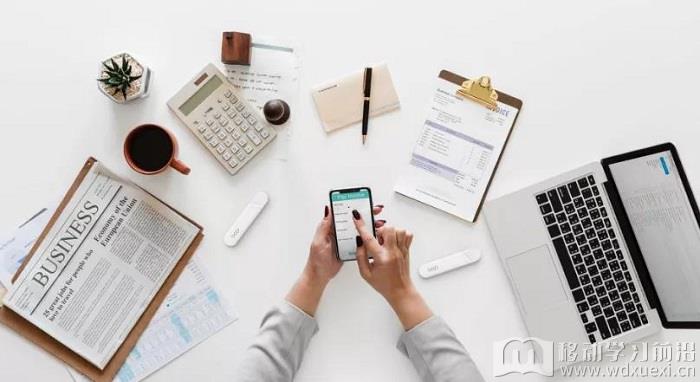企業移動學習平臺如何支持員工進行碎片化學習?-問鼎云學習