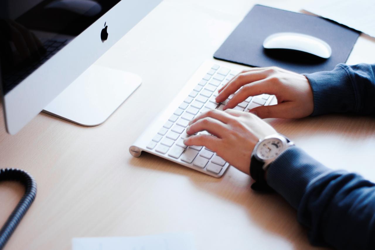 上班族在線(Office Worker Online)-中圖_愛給網_aigei_com.jpg