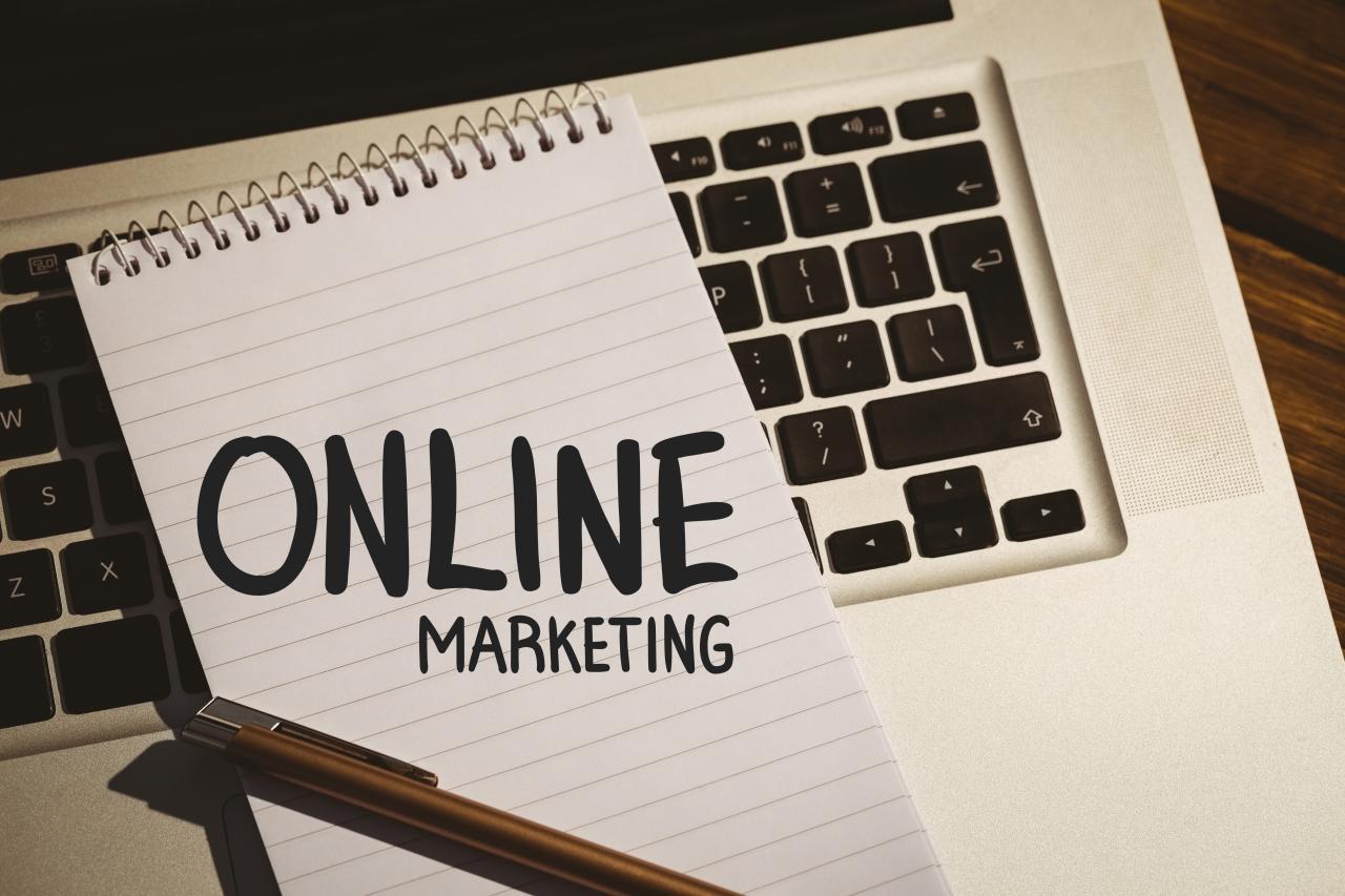 基于記事本的在線營銷文本(Online marketing -中圖_愛給網_aigei_com.jpg