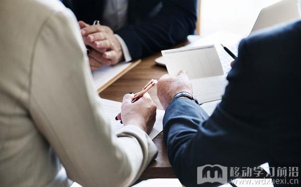 如何提升員工培訓效果？你首先要厘清培訓和教育的區別